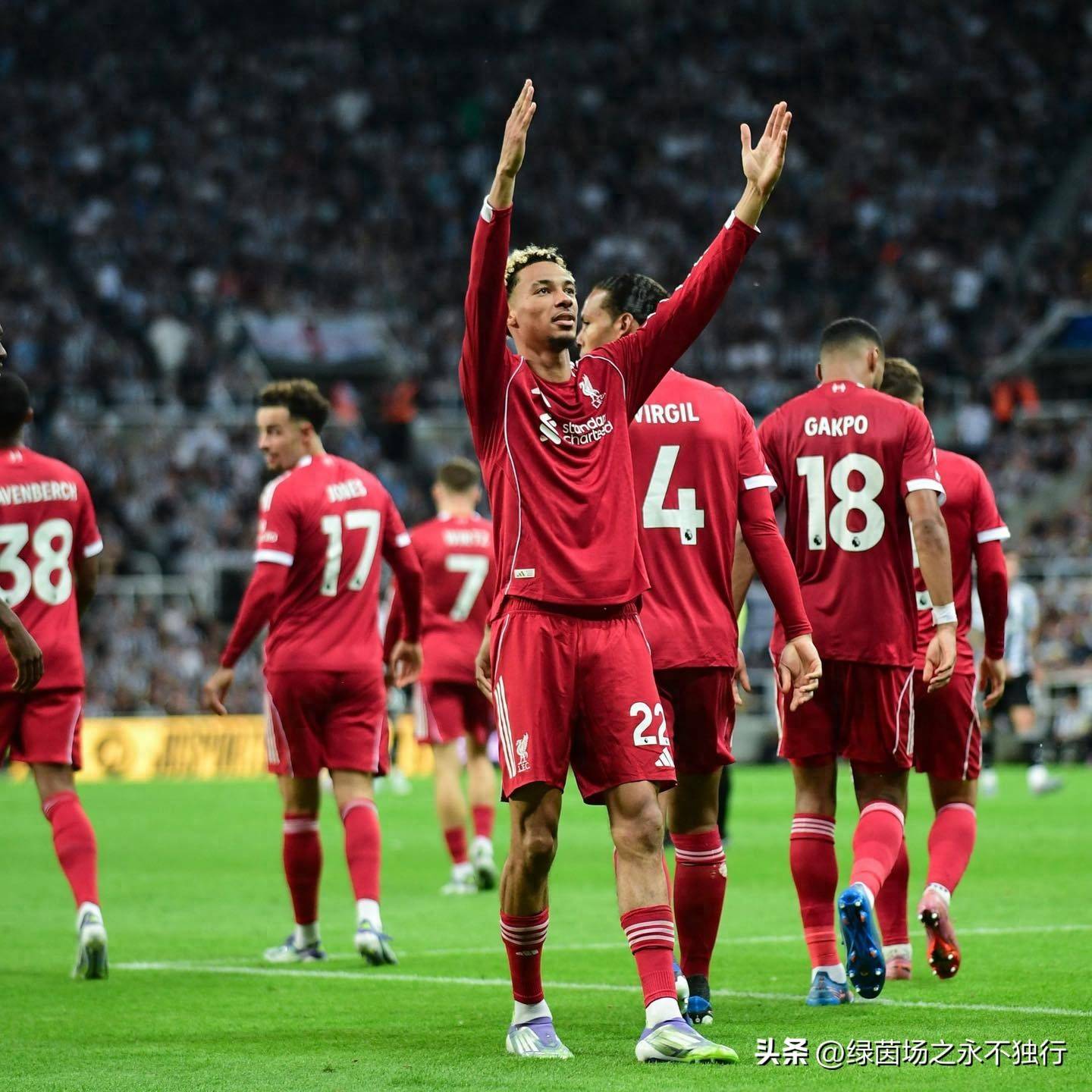 曼联客场战平伯恩利，欧冠出线形势面临不确定性的简单介绍