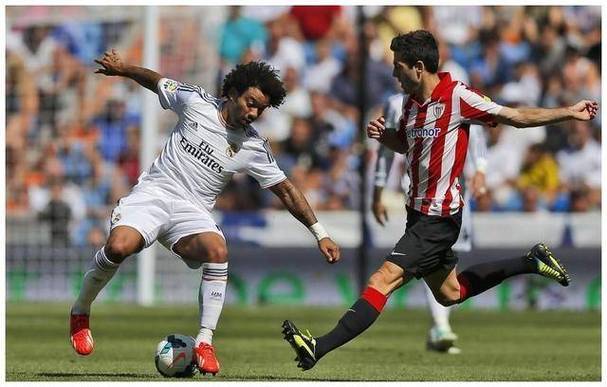 关于亚眠队再度在主场获胜，稳居积分榜前列的信息