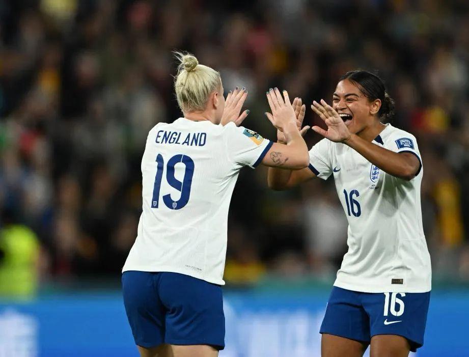 关于澳大利亚女足2-0胜巴西，顺利取得女足世界杯八强资格的信息