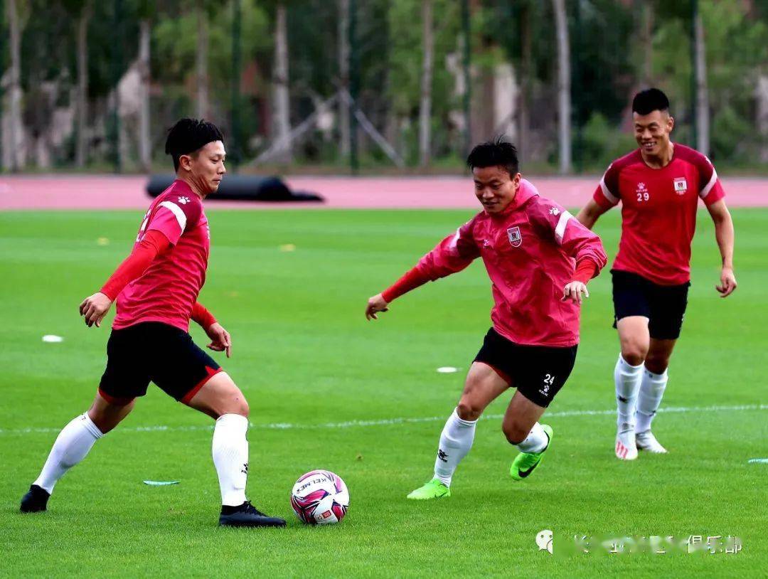 关于昔日强队马赛重拾信心，全力冲击联赛前四的信息