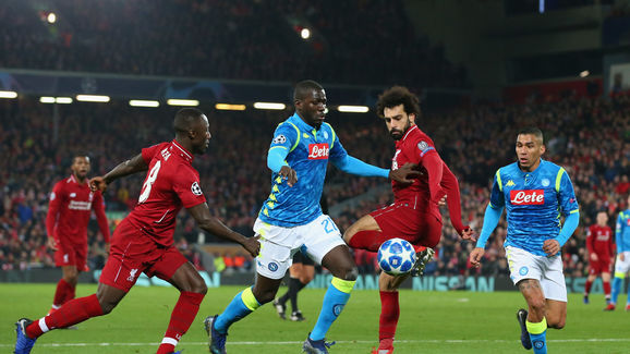 包含那不勒斯硬战取胜，实现客场连胜的词条