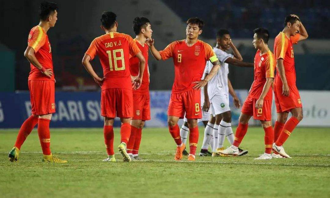 重大比赛即将到来,球迷们兴奋不已