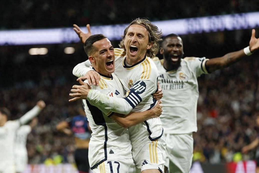 皇家社会险胜对手，争夺前四名宝座