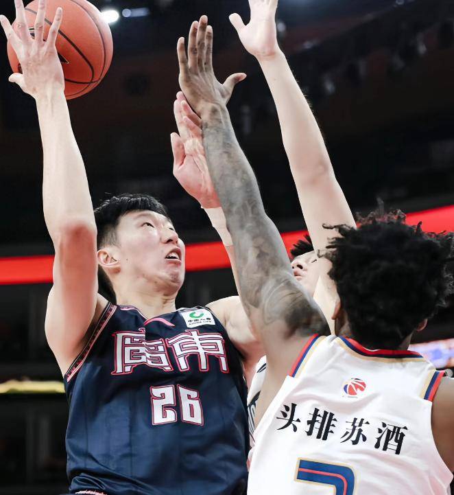 广东队大胜上海，连胜赢得总冠军