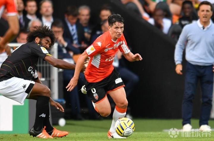 每一球都是斗志的延续，双方互不相让的简单介绍