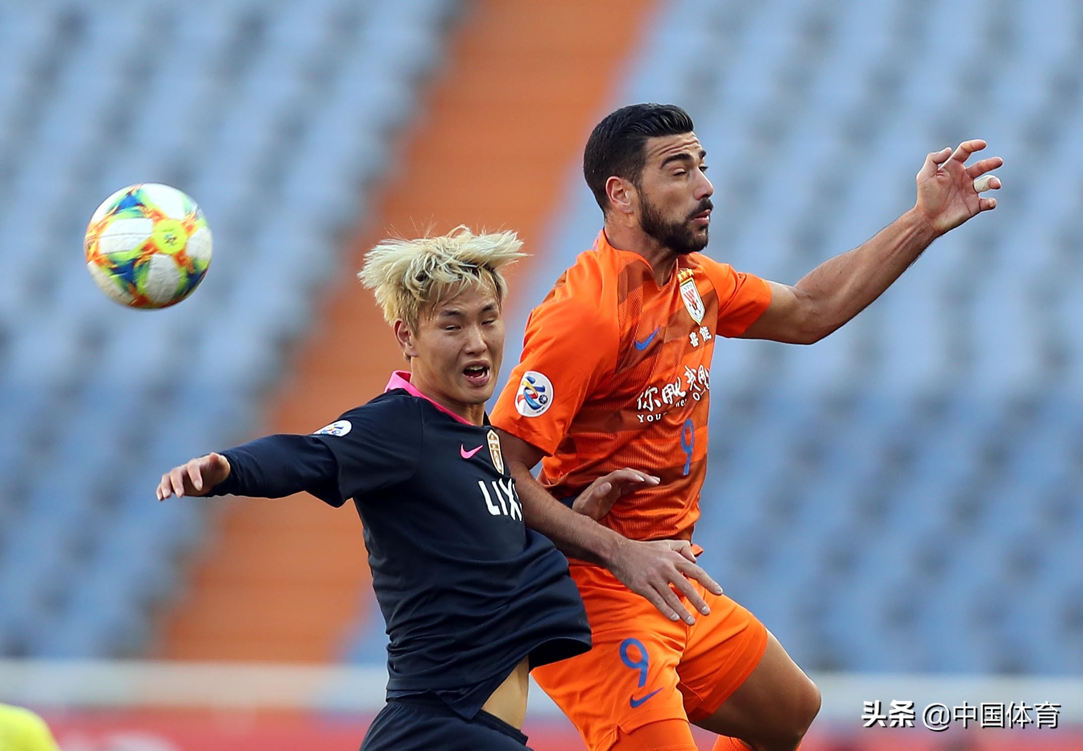 关于鹿岛鹿角轻松晋级，稳固亚冠领先地位的信息