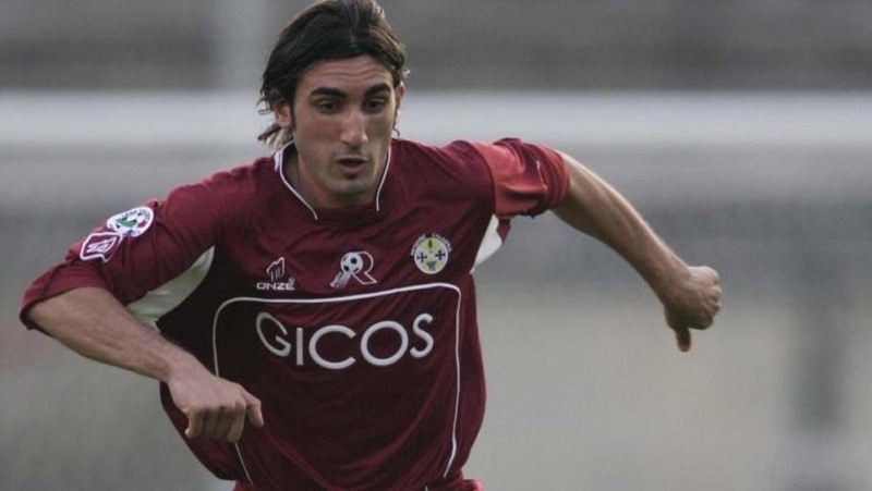 克罗托内主帅喊话:拒绝再次降级的简单介绍