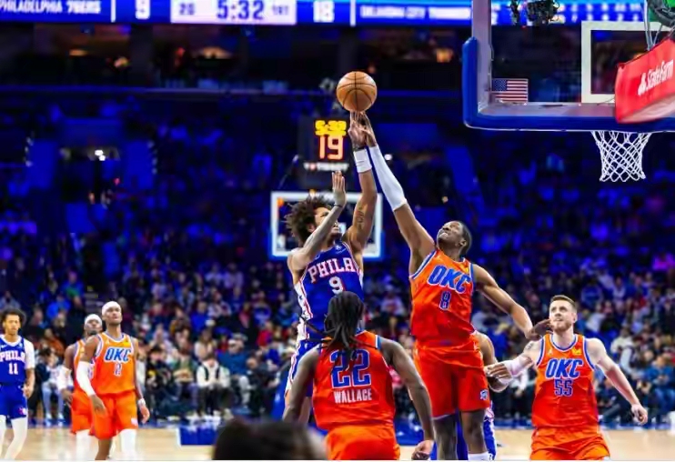 76人主帅暗示战术调整,球队备战下一场对决的简单介绍