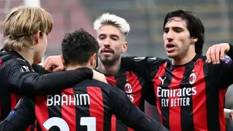 关于利物浦0-2大败:继续紧追AC米兰的信息 关于利物浦0-2大败:继续紧追AC米兰的信息