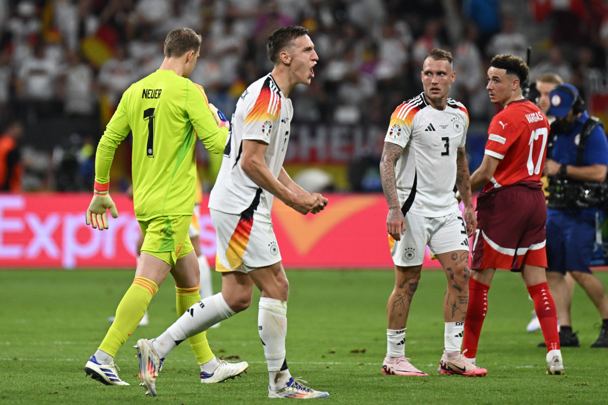 包含法国球队备战欧洲赛场,豪取四连胜的词条 包含法国球队备战欧洲赛场,豪取四连胜的词条