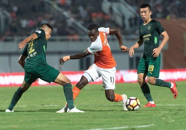 包含深圳凯旋全取三分，继续追赶积分榜前列的词条