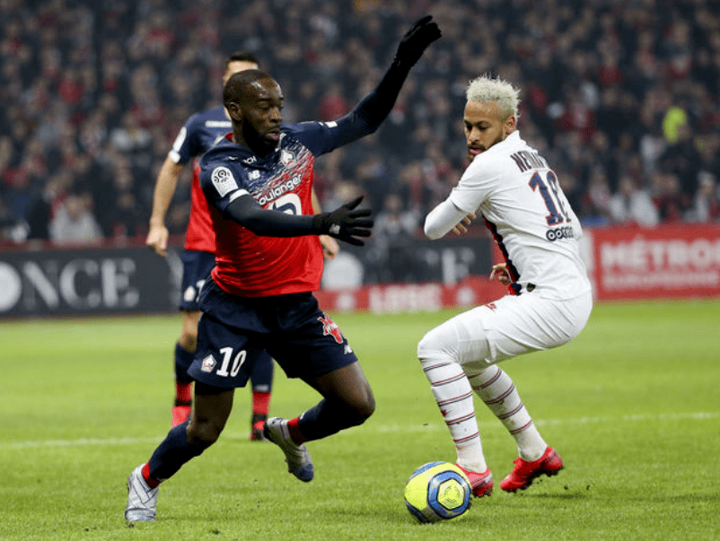 里尔主帅调整战术，球队迎来转折的简单介绍