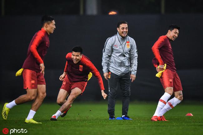 东南亚杯小组赛，泰国队遭遇两连败