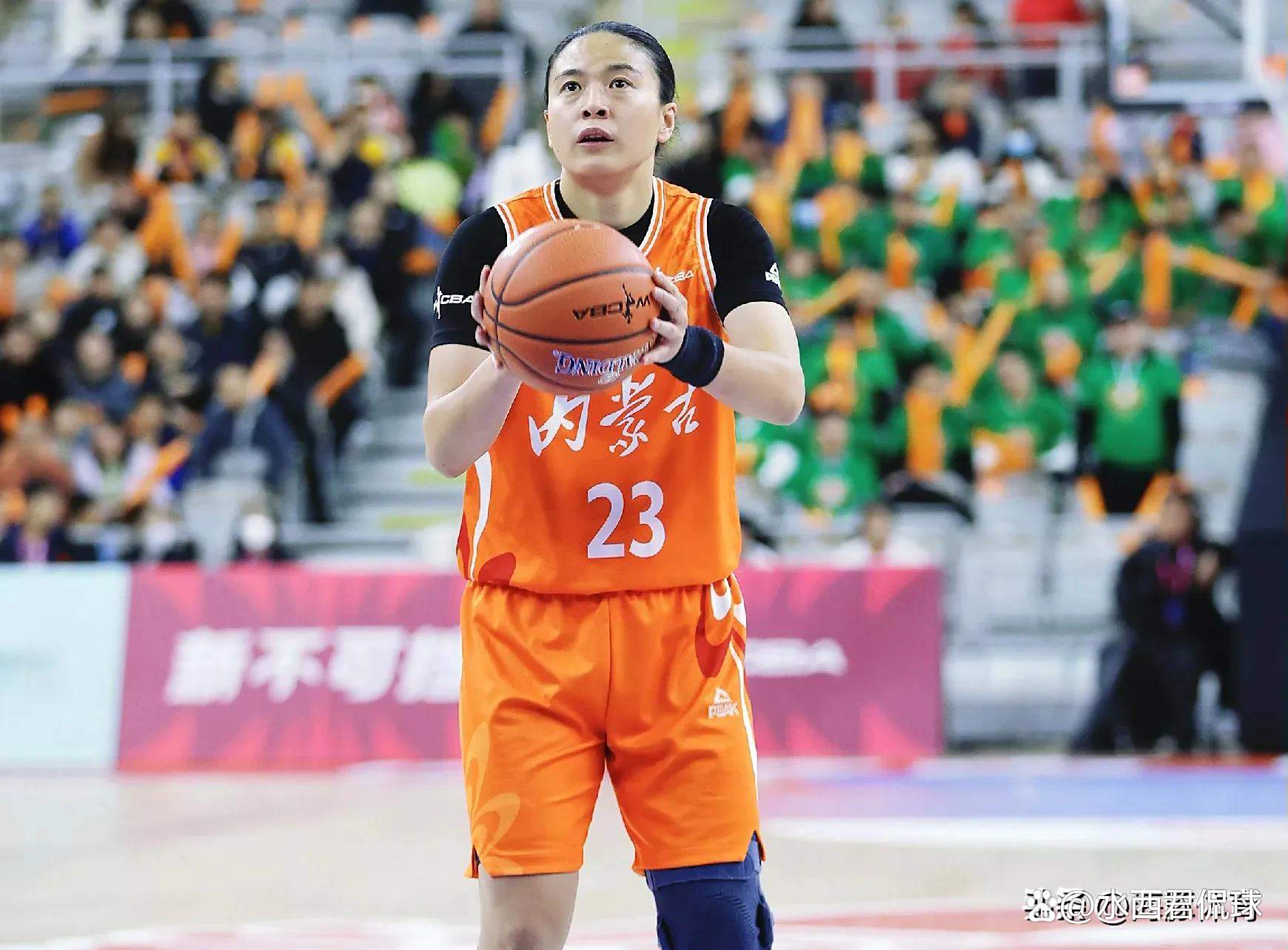 队员个人表现出色，比赛中成为关键人物