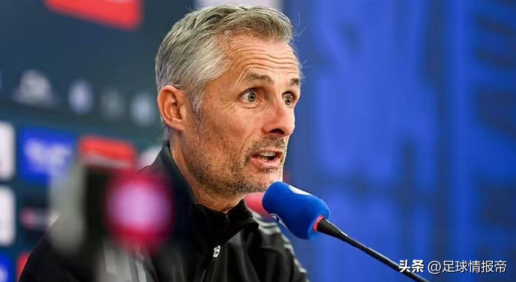 法兰克福主场战平沙尔克04，保持不败