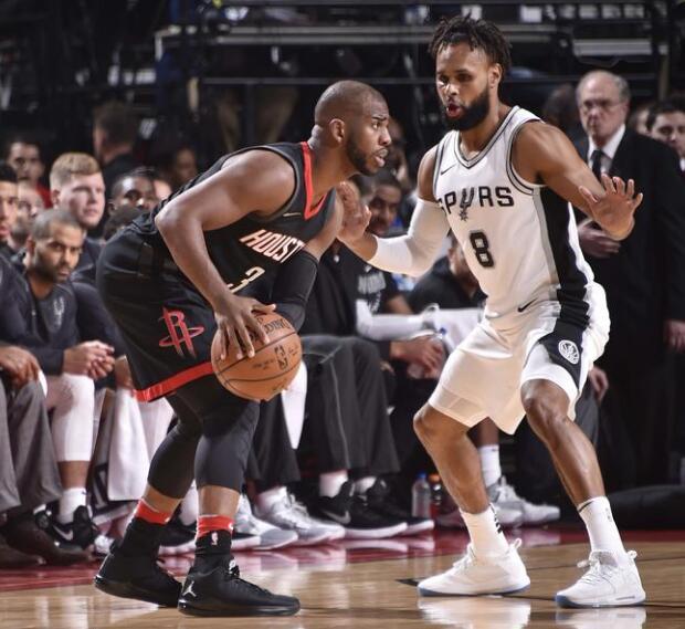 包含猛龙胜火箭，继续领跑东部积分榜的词条