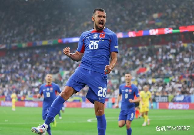 包含斯洛伐克队士气高涨，备战国际比赛的词条