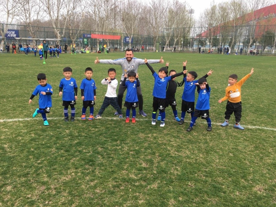 瑞恩主教练马丁斯赞扬球队青训体系 瑞恩主教练马丁斯赞扬球队青训体系